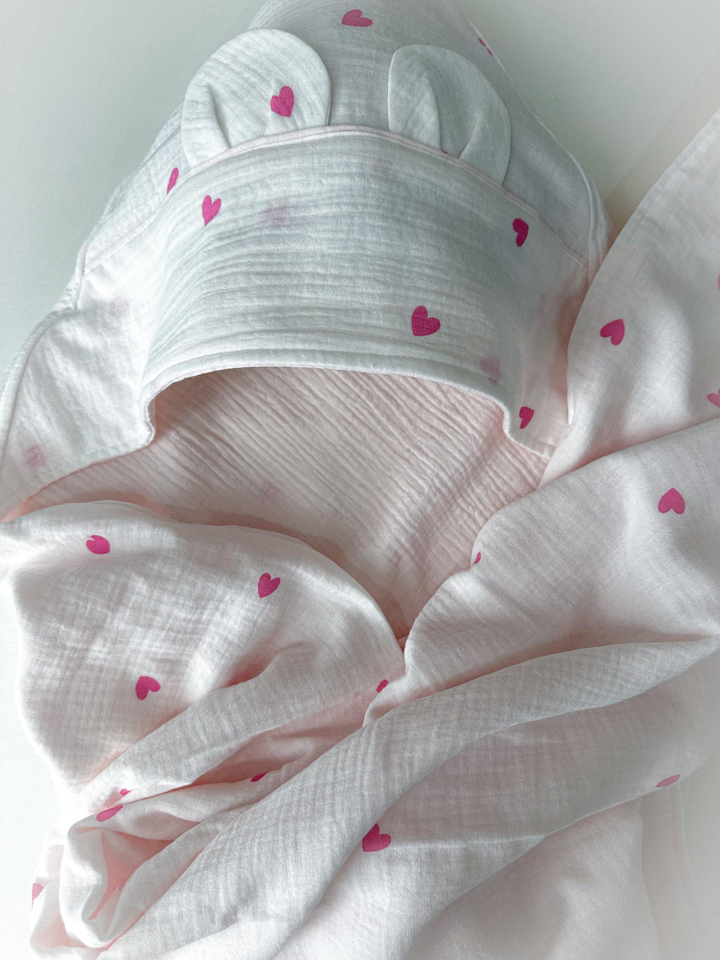 Organic Hypoallergenic Muslin Baby Swaddle Towel — Gentle, Non-Irritating, Soft