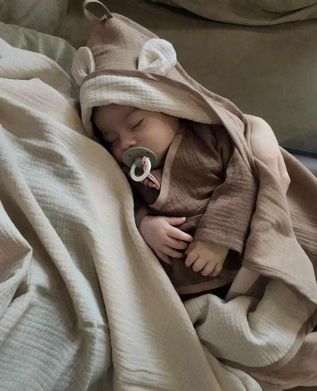 Organic Muslin Baby Swaddle Towel — Hypoallergenic, Irritation-Free, Soft